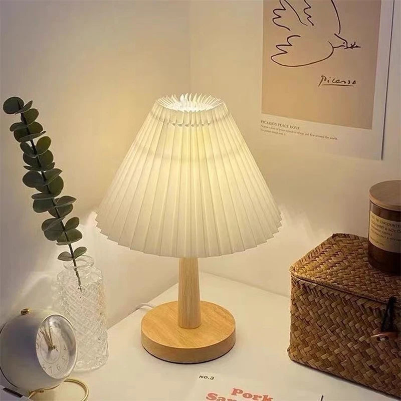 Nordic LED Desk Lamp USB Plug Interior Lighting Bedroom Bedside Night Light Retro Bar Cafe Desktop Decoration Table Lamps
