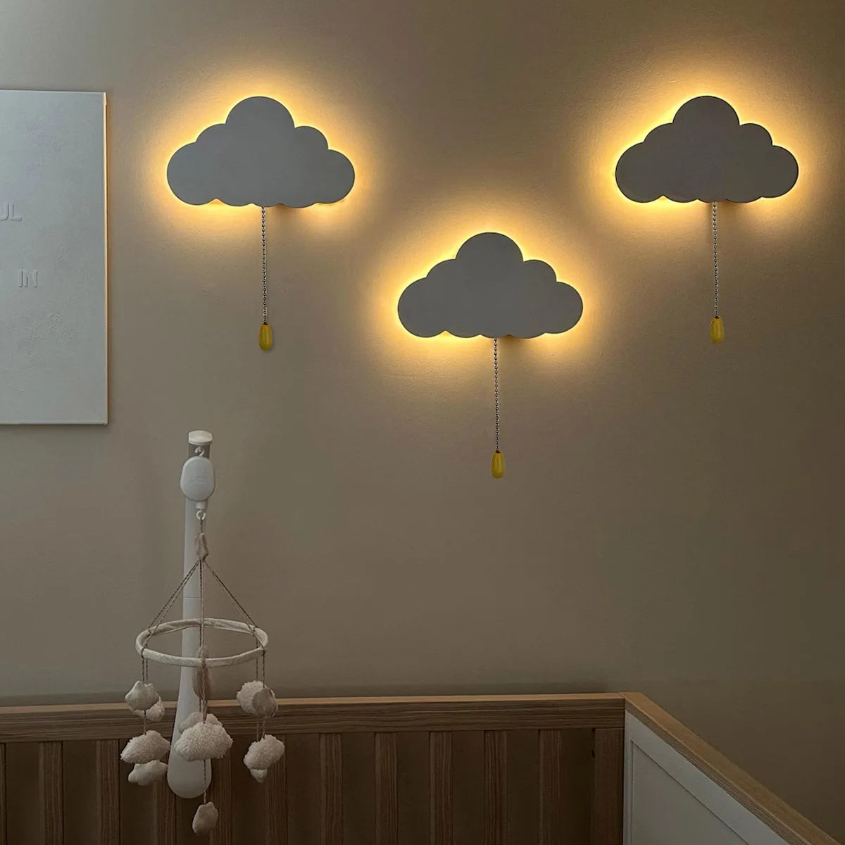 Floating Cloud Wall Lamp for Baby Nursery Cute Floating Cloud Lamp for Kids Bedroom Battery-Operated Hanging Night Lights