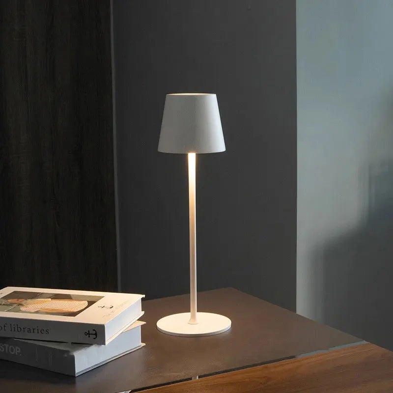 Retro LED Lamp Touch Three-Color Temperature USB Rechargeable Decorative Table Lamp for Bar Restaurant Bedroom Living R