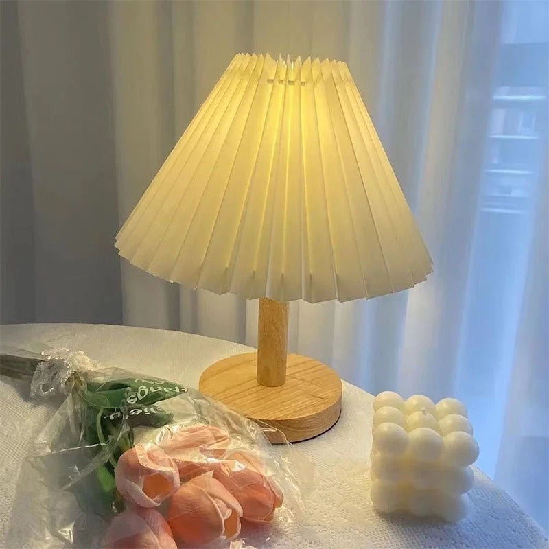 Nordic LED Desk Lamp USB Plug Interior Lighting Bedroom Bedside Night Light Retro Bar Cafe Desktop Decoration Table Lamps