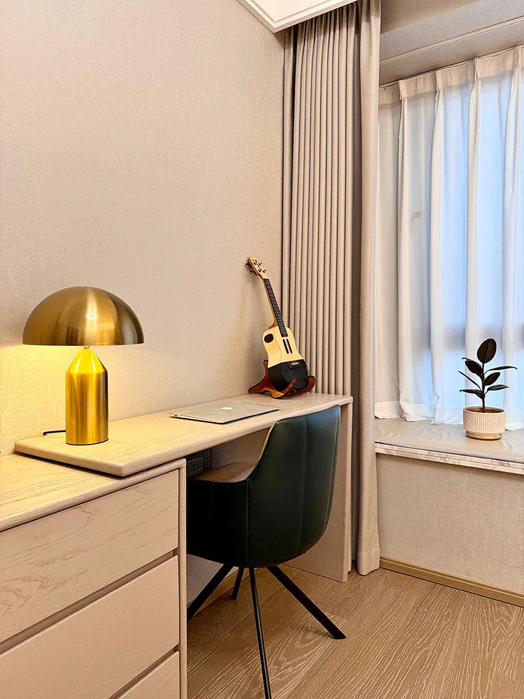 Lampe de chevet moderne
