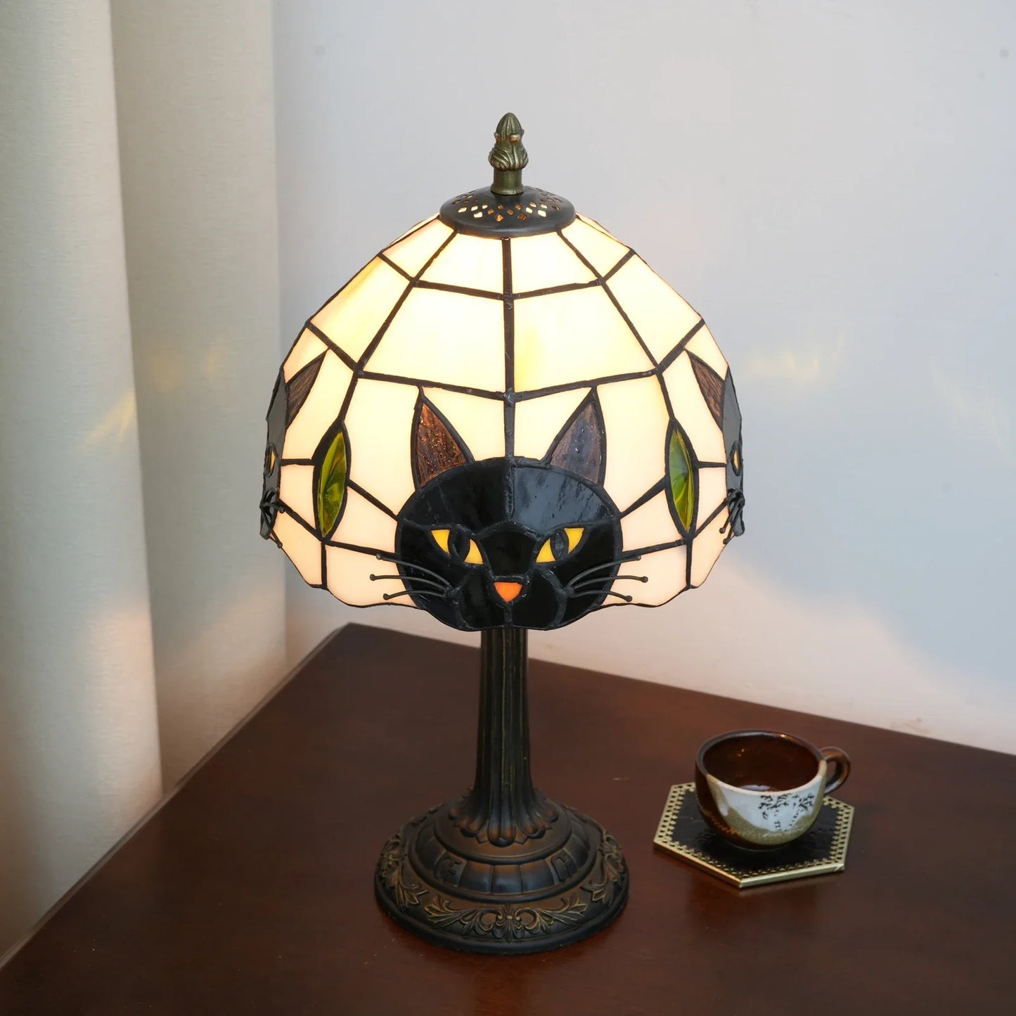 Lampe de chevet chat magique