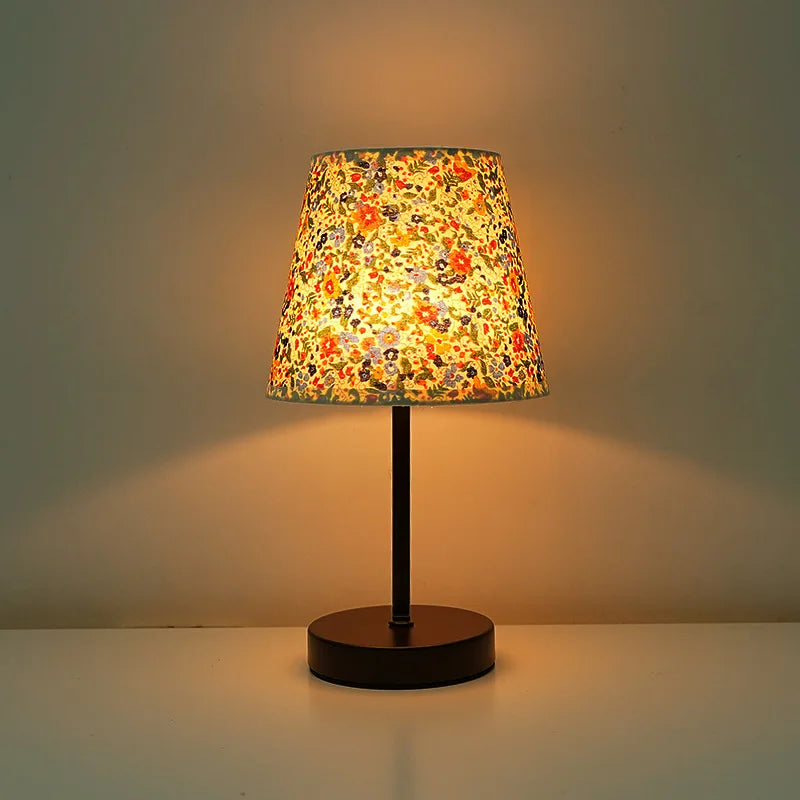 Solid Wood Fabric Usb Small Desk Lamp Bedroom Bedside Lamp Study Dormitory Led Night Light Creative Atmosphere Light Decoration