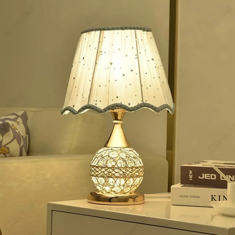 Simple LED Fabric Lampshade Crystal Lamp Body E27 Desk Lamp Bedroom European Home Warm Luxury Romantic Bedside Lamp